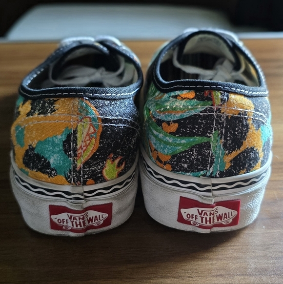 Vans x Crayola Authentic Skate Shoes "Van Doren inspired" Womens Size 5 - Picture 4 of 7